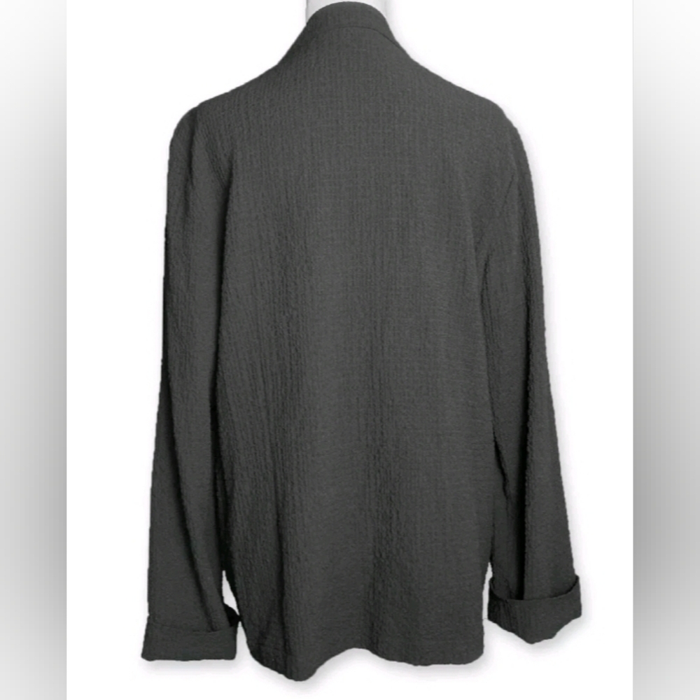 Orvis Mandarin Collar Button Down Size Medium - image 5